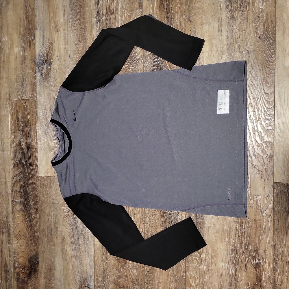 Nike long-sleeved t-shirt- youth medium